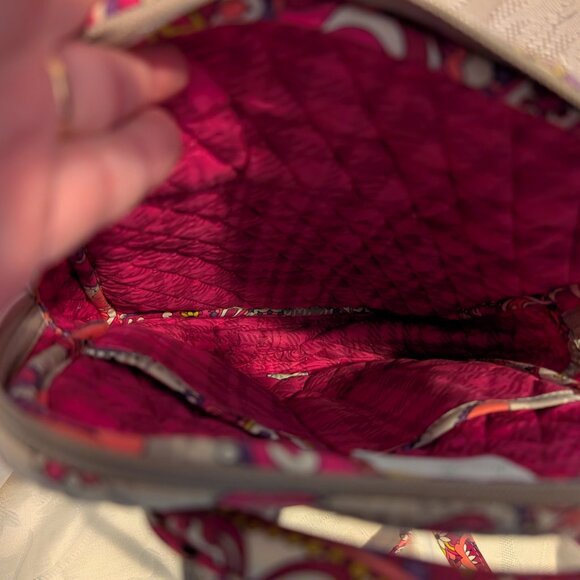 VINTAGE VERA BRADLEY SMALL BACKPACK, GENTLY USED. 12X10X3" - Picture 3 of 3